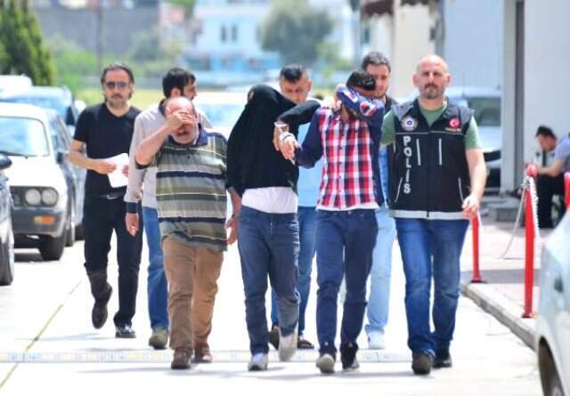 Adana'da Gözaltına Alınan Torbacıdan Gazeteciye: Güzel Çekin Televizyona Çıksın