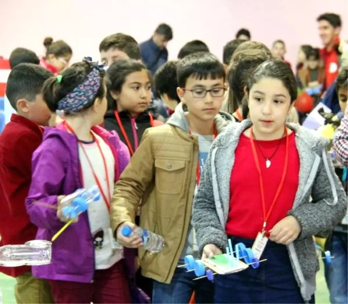 Deneyap Projesinde Hayallerindeki Arabalari Yaptilar Haber