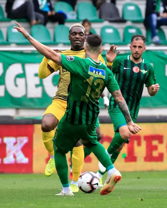 Futbol: Spor Toto Süper Lig Futbol: Spor Toto Süper Lig
