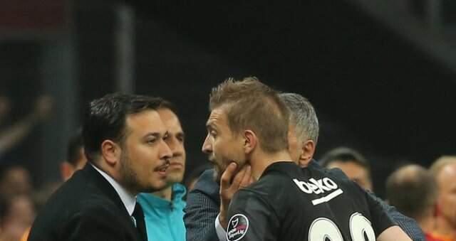 Golden Sonra Çılgına Dönen Caner Erkin'i Şenol Güneş Sakinleştirdi!