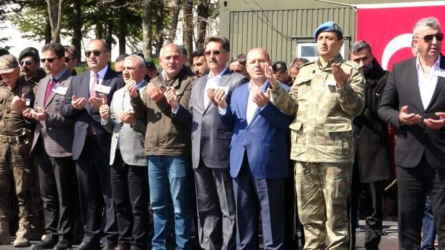 Hakkari'de Şehit Askerler İçin Tören Düzenlendi