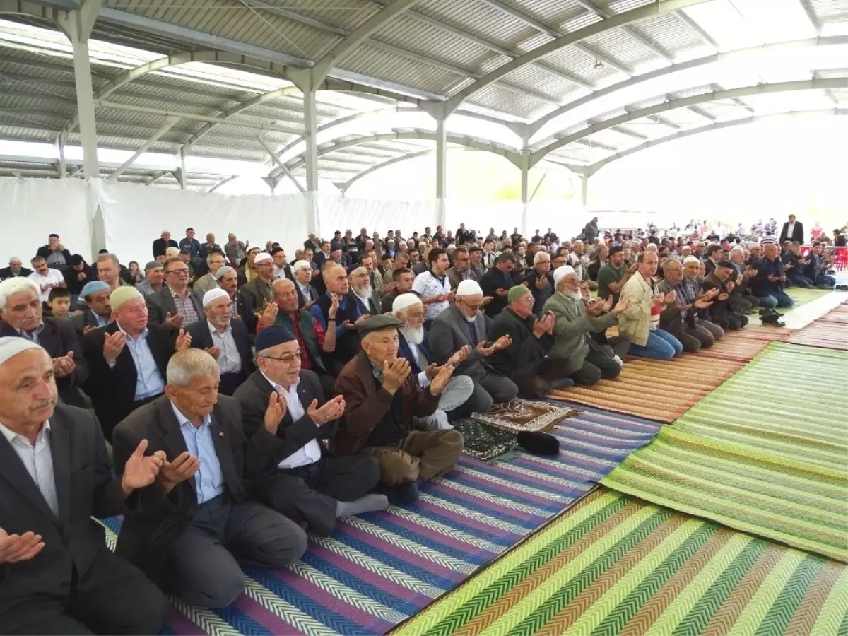 Hisarcıklılar Şükür Duasında Buluştu
