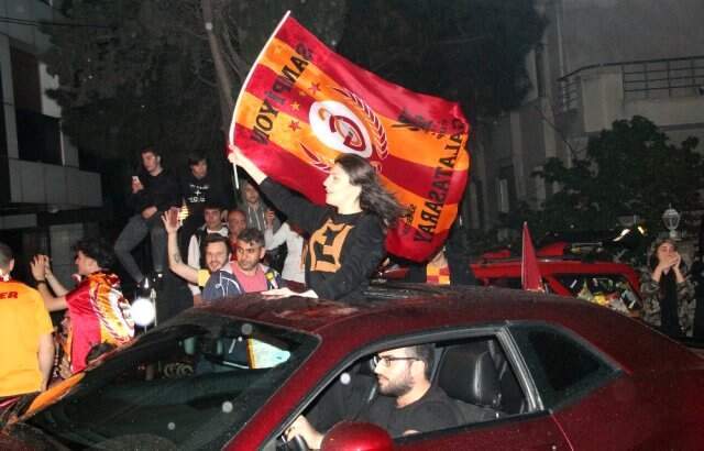 Liderlik Sonrası Florya Bayram Yerine Döndü