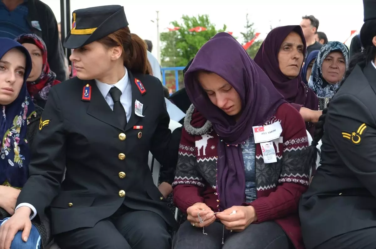 Şehit Ethem Barış Son Yolculuğuna Uğurlandı