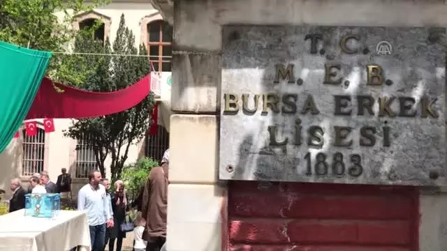 Sultan Abdülhamid'in Yaptırdığı Lisede '136'ncı Pilav Günü' Sultan Abdülhamid'in Yaptırdığı Lisede '136'ncı Pilav Günü'
