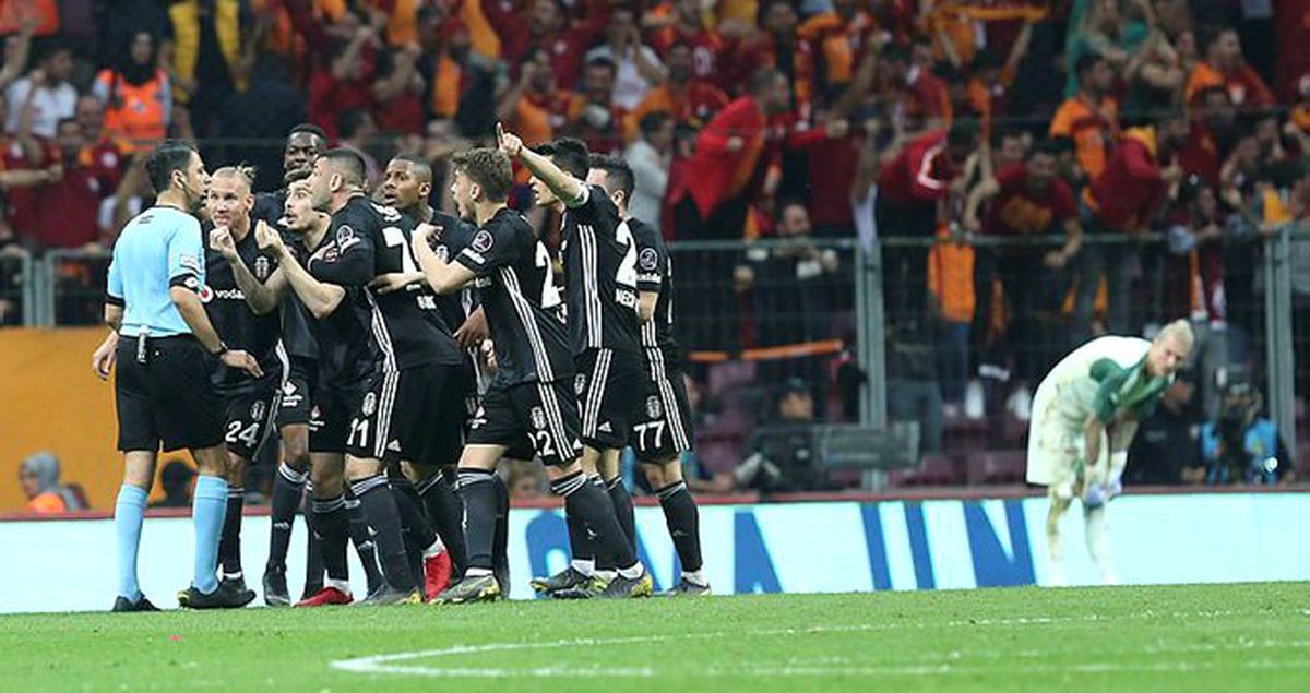 Taç Krizi Derbiye Damga Vurdu!