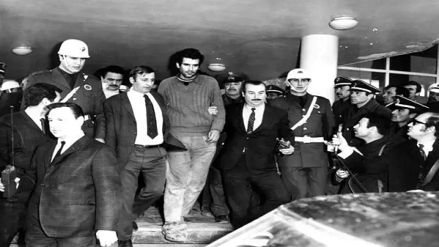 Deniz Gezmiş ve Arkadaşlarının İdamına Hangi Partiden Hangi İsimler Onay Verdi?