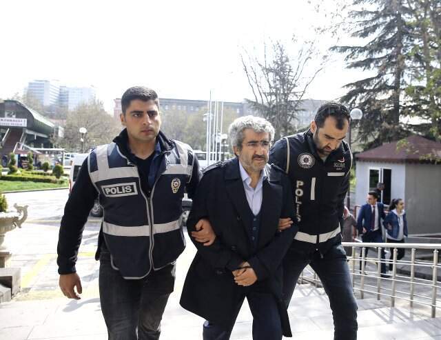 FETÖ'den Yargılanan ÖSYM Eski Başkanı Demir Hakkındaki 'Konutunu Terk Etmeme' Şartı Kaldırıldı