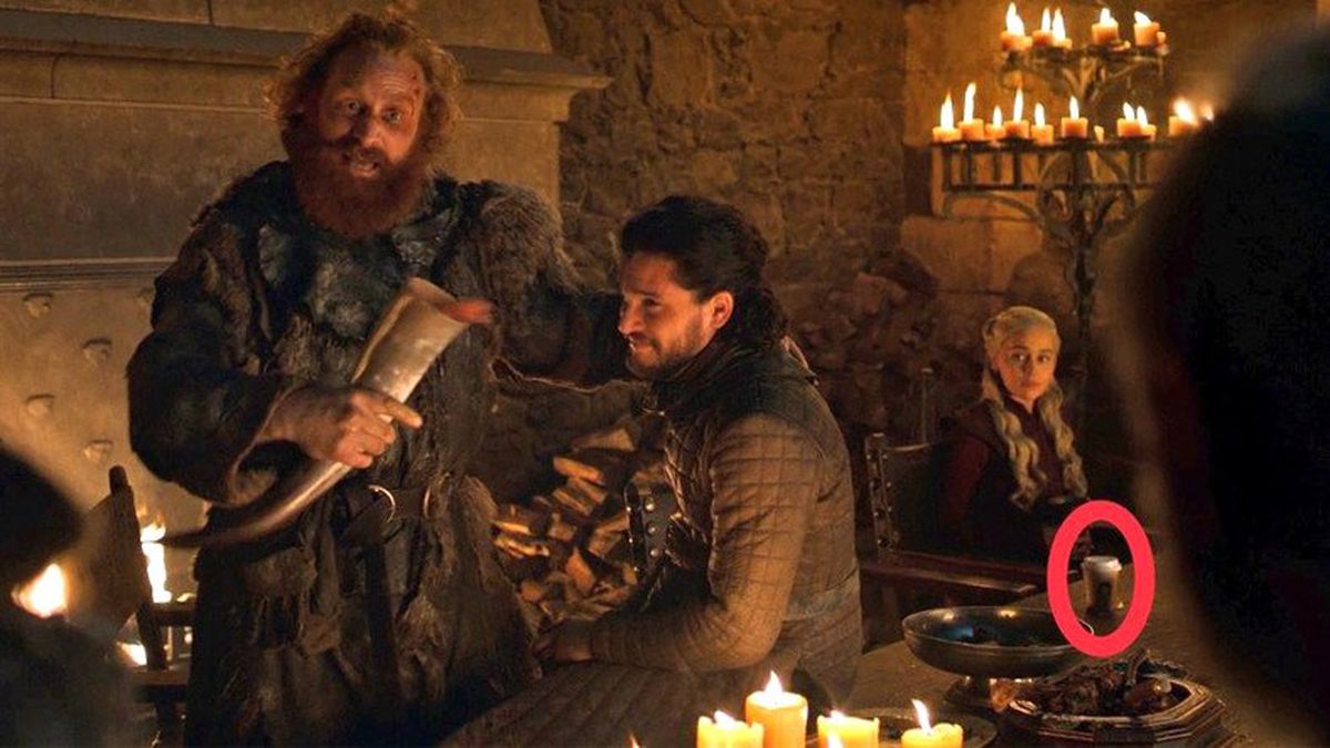 Game Of Thrones Dizisinde Starbucks Bardağı Unutuldu, Sosyal Medya Yıkıldı