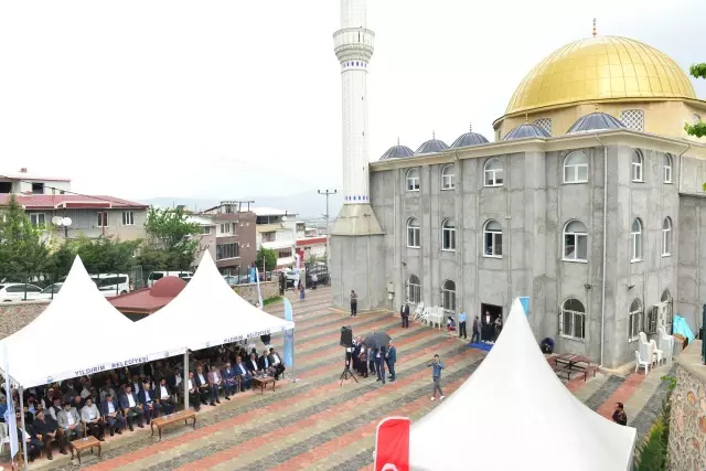 Hazreti Ali Cami İbadete Açıldı Hazreti Ali Cami İbadete Açıldı