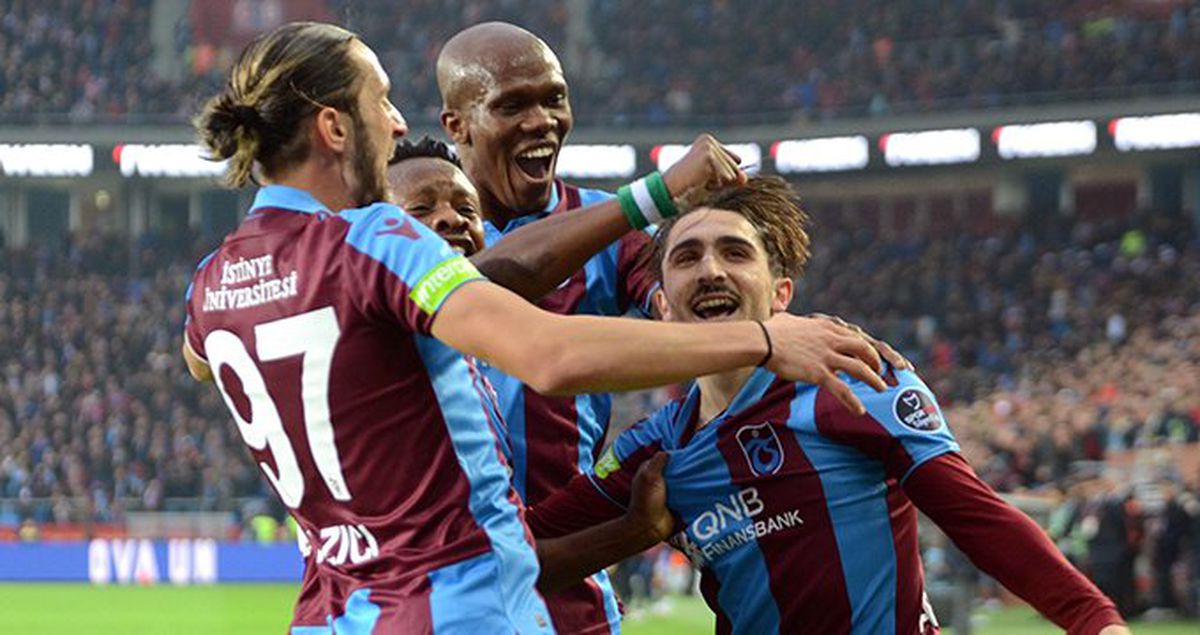 Manchester United ve Lille, Yusuf Yazıcı ile Abdülkadir Ömür'ü Kayserispor Maçında Canlı İzledi