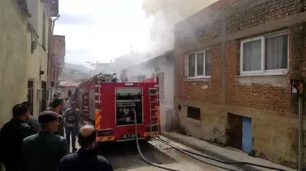 Sayaç Okumaya Gitti, Baba- Oğlun Hayatını Kurtardı Sayaç Okumaya Gitti, Baba- Oğlun Hayatını Kurtardı