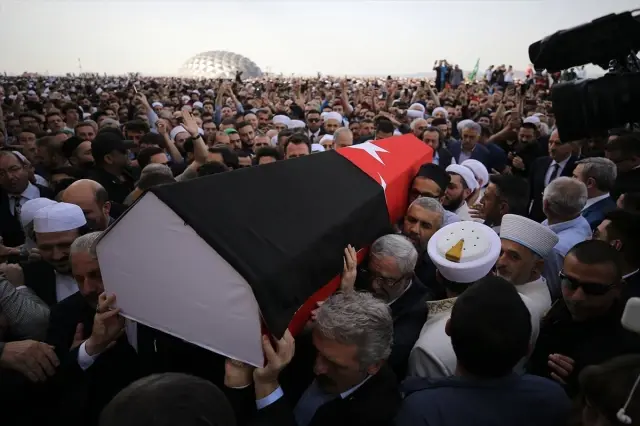 Tarihçi Mısıroğlu, Son Yolculuğuna Uğurlandı Tarihçi Mısıroğlu, Son Yolculuğuna Uğurlandı