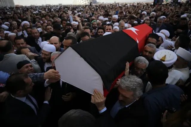 Tarihçi Mısıroğlu, Son Yolculuğuna Uğurlandı Tarihçi Mısıroğlu, Son Yolculuğuna Uğurlandı