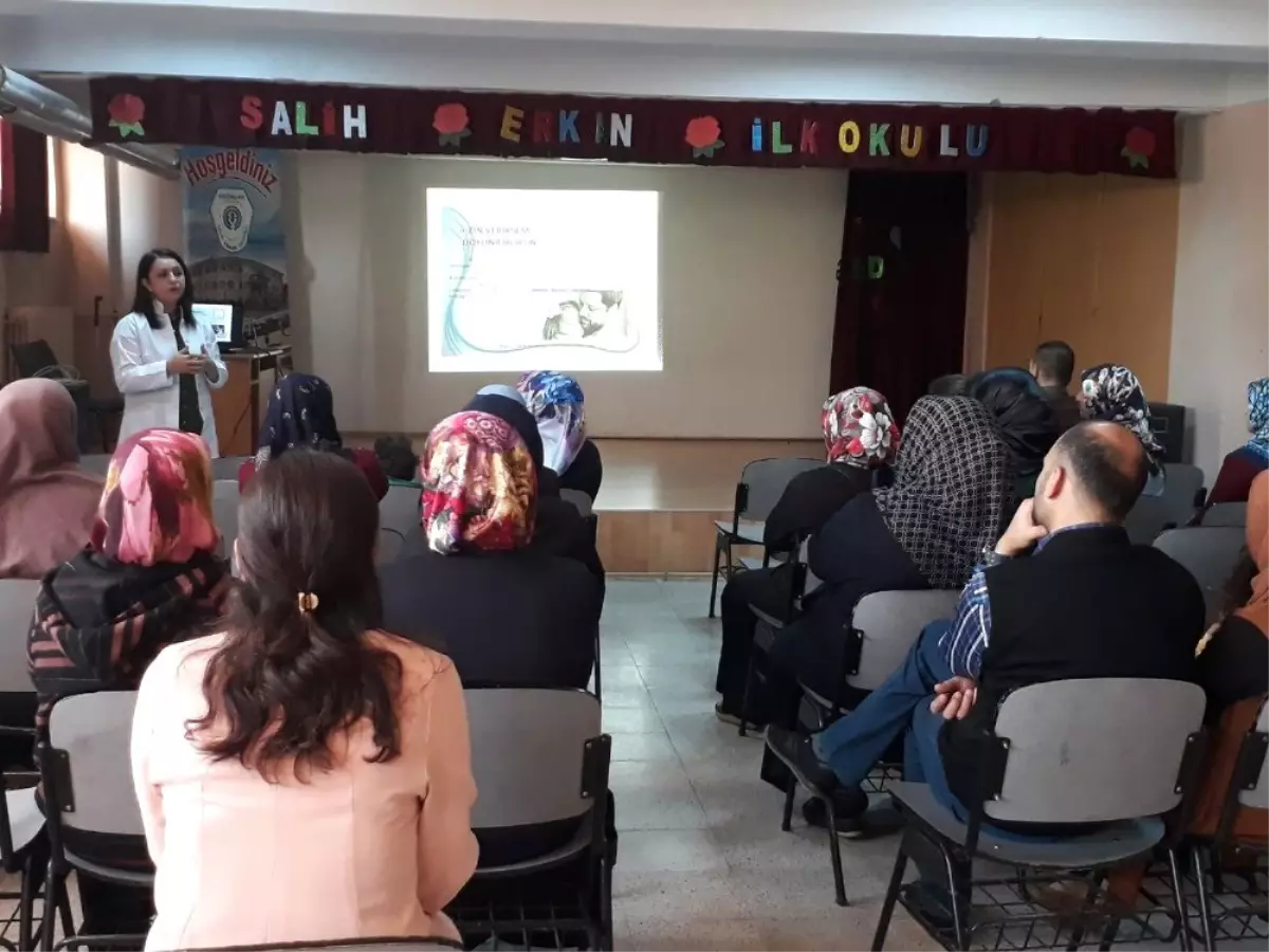 Velilere Mahremiyet Eğitimi Verildi
