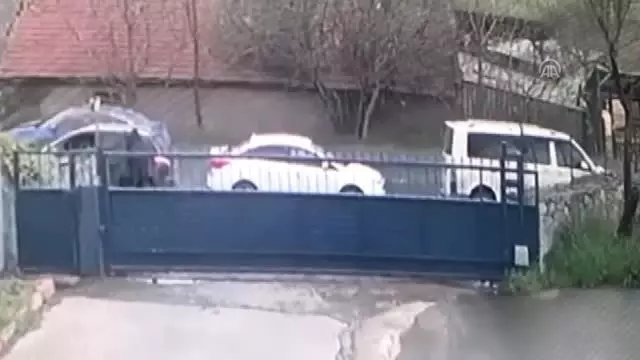 Başakşehir'de Araçlardan Hırsızlık Yapan Zanlı Tutuklandı Başakşehir'de Araçlardan Hırsızlık Yapan Zanlı Tutuklandı
