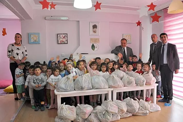 Didimli Miniklerden Ramazanda Anlamlı Destek Didimli Miniklerden Ramazanda Anlamlı Destek