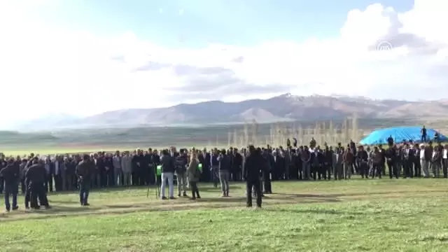Küçük Furkan Son Yolculuğuna Uğurlandı Küçük Furkan Son Yolculuğuna Uğurlandı