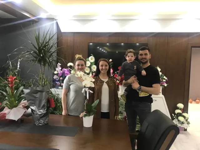 Kutlama Çiçekleri Satılmaya Başladı Haberler