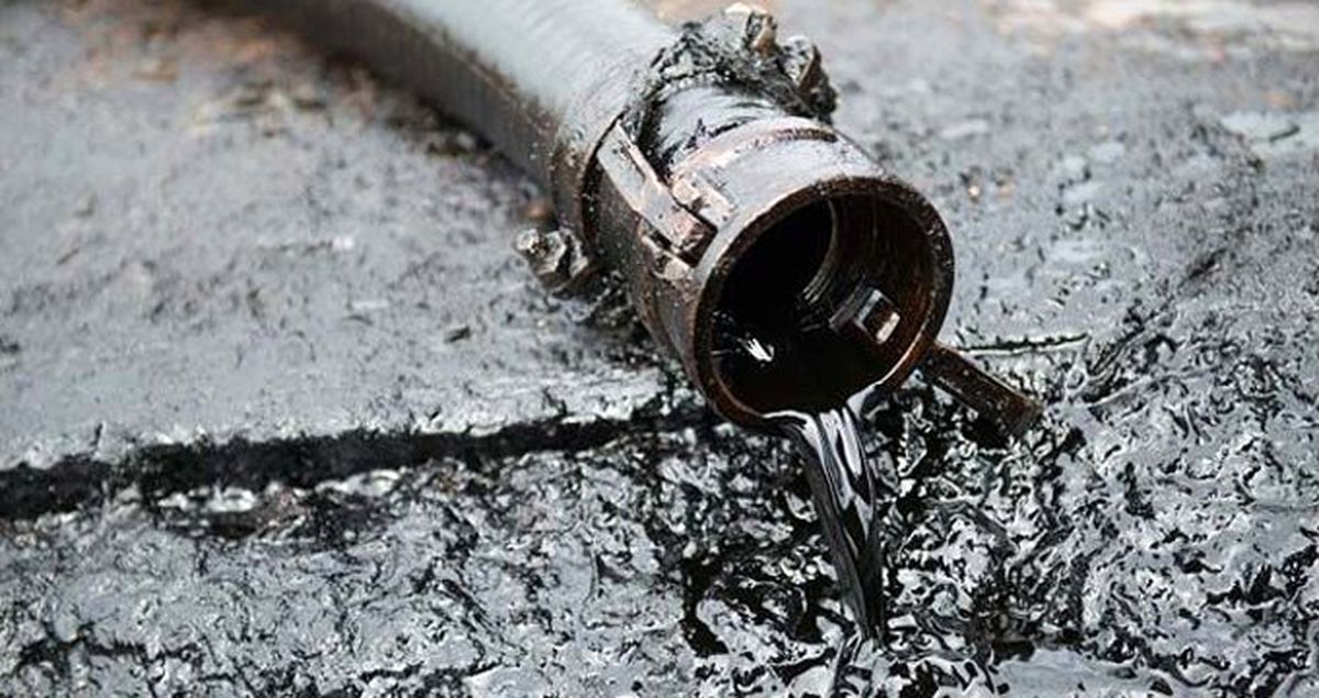 Rusya'da 'Kirli Petrol' Skandalı Nedeniyle 4 Gözaltı