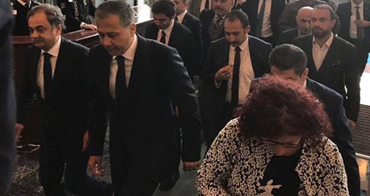 İBB Başkanlığı'na Vekaleten Atanan Vali Ali Yerlikaya İBB Binasına Geldi