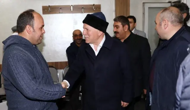 Başkan Sekmen'den İstişare Sohbetleri Başkan Sekmen'den İstişare Sohbetleri
