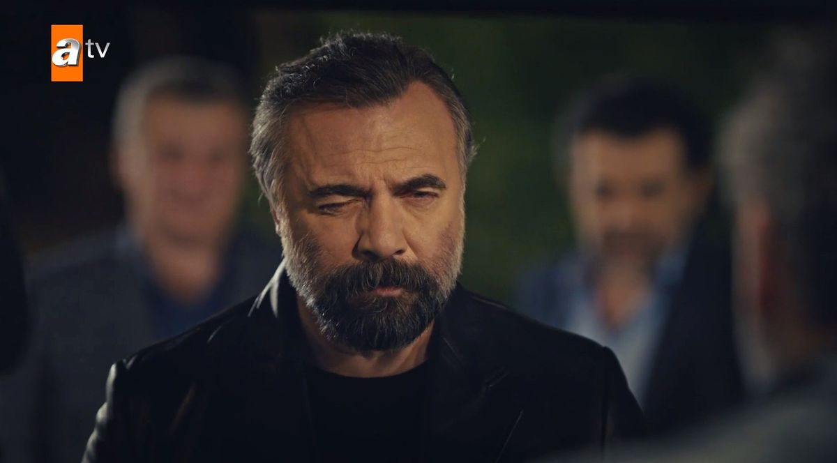 Zeki Köşeye Sıkıştı! Eşkıya Dünyaya Hükümdar Olmaz 136. Son Bölüm İzle