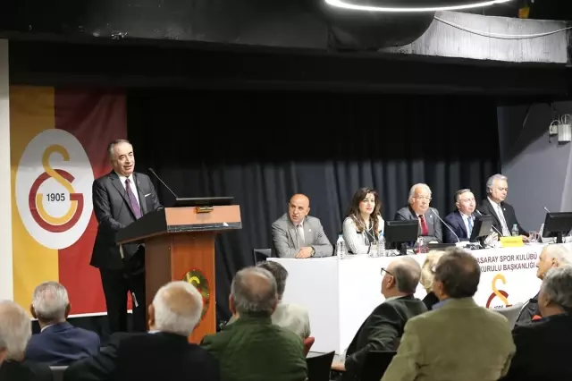 Galatasaray Kulübü Divan Kurulu Toplantısı Galatasaray Kulübü Divan Kurulu Toplantısı