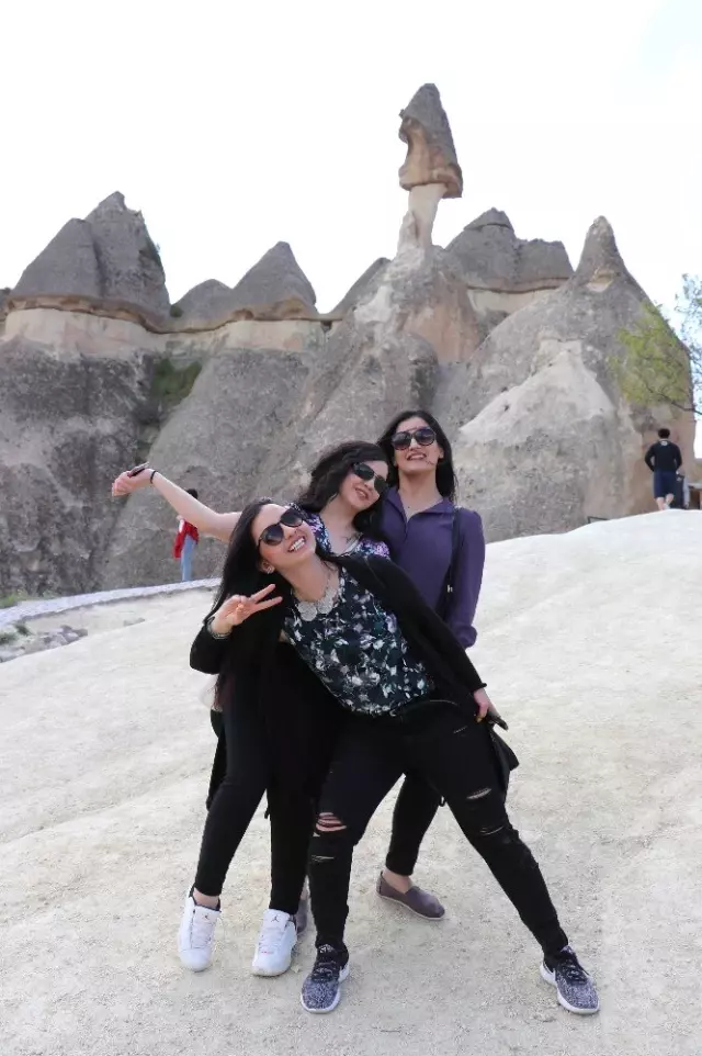 Kapadokya Bölgesini Nisan Ayında 360 Bin 46 Turist Ziyaret Etti