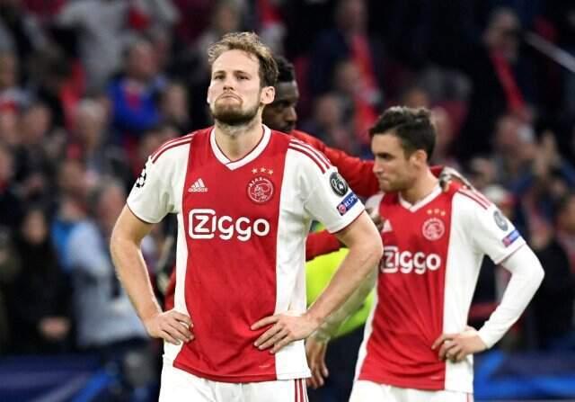90+5'te Gol Yiyen Ajaxlı Oyuncular Yıkıldı!