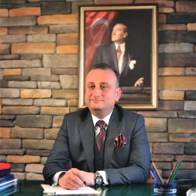 Barış Ayhan: