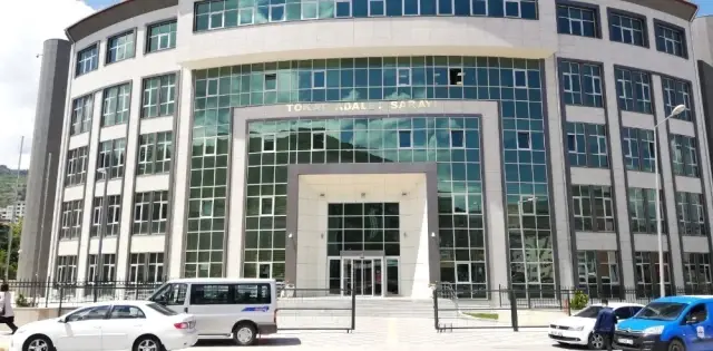 CHP'de 'Kayyum' Talebine Ret Kararı