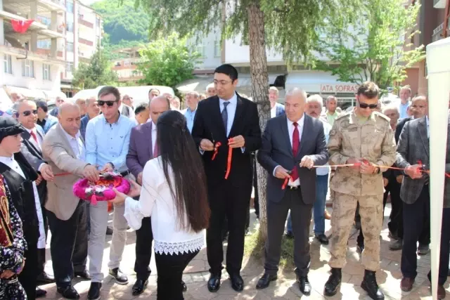 İkizce'de Yıl Sonu Sergisi