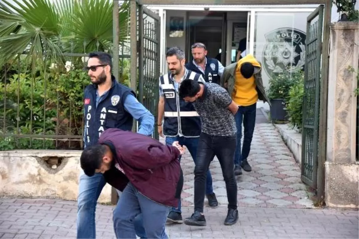 Savcı Yalanıyla 83 Bin Lira Dolandırdılar