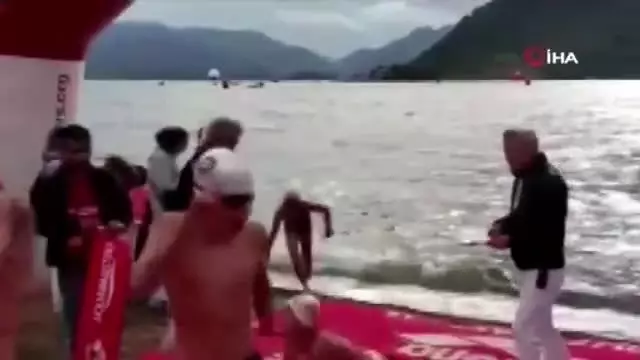 Tolga Öcal, 'İçtenlikle Bir Kez Daha Özür Dilerim' Tolga Öcal, 'İçtenlikle Bir Kez Daha Özür Dilerim'