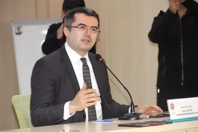 Vali Memiş, 'Önümüzdeki Sezon Çok Daha Farklı Bir Palandöken Göreceksiniz' Vali Memiş, 'Önümüzdeki Sezon Çok Daha Farklı Bir Palandöken Göreceksiniz'