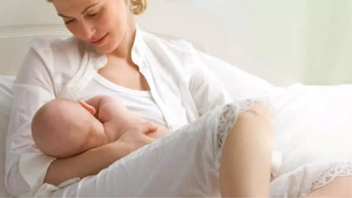 Anne İle Bebeği Arasındaki Bağ, 'Emzirme' İle Başlar!