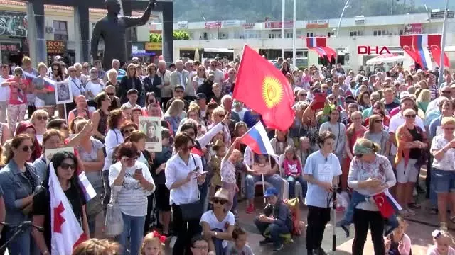 Antalya Rus 'Zafer Bayramı' Kemer'de Kutladı Antalya Rus 'Zafer Bayramı' Kemer'de Kutladı