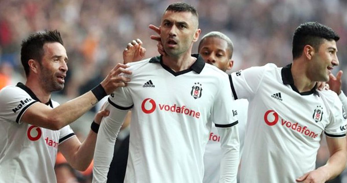 Beşiktaş'ta Dev Harekat! 7 İsmin Bileti Kesildi
