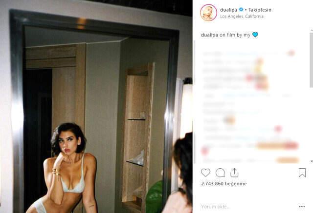 Dua Lipa, Bornozlu Pozuyla Takipçilerinden Tam Not Aldı!