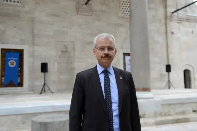 Restorasyonu Tamamlanan Davutpaşa Camisi İbadete Açıldı Restorasyonu Tamamlanan Davutpaşa Camisi İbadete Açıldı