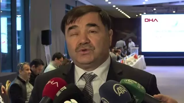 Spor Basını Güreş Federasyonu'nun İftarında Bir Araya Geldi Spor Basını Güreş Federasyonu'nun İftarında Bir Araya Geldi