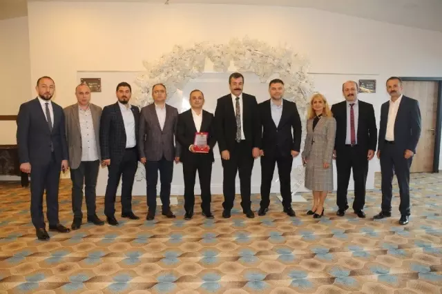 Trabzon Vakfıkebir İşadamları (Tvit) Topluluğu Anneleri Unutmadı Trabzon Vakfıkebir İşadamları (Tvit) Topluluğu Anneleri Unutmadı