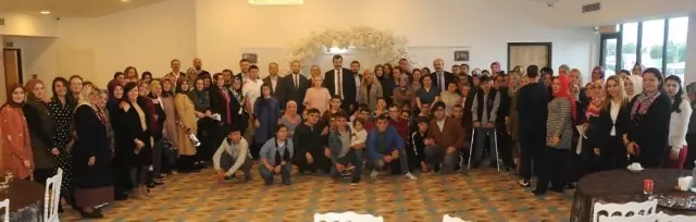 Trabzon Vakfıkebir İşadamları (Tvit) Topluluğu Anneleri Unutmadı Trabzon Vakfıkebir İşadamları (Tvit) Topluluğu Anneleri Unutmadı