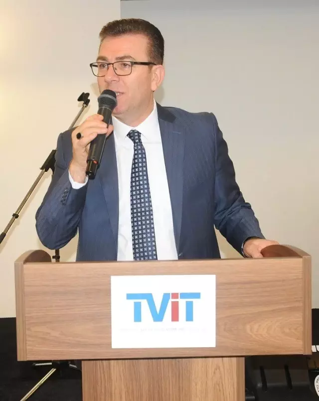 Trabzon Vakfıkebir İşadamları (Tvit) Topluluğu Anneleri Unutmadı Trabzon Vakfıkebir İşadamları (Tvit) Topluluğu Anneleri Unutmadı