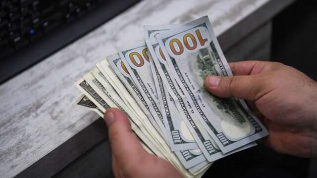 Türkiye'de 84 Bine Yakın Dolar Milyoneri Bulunuyor