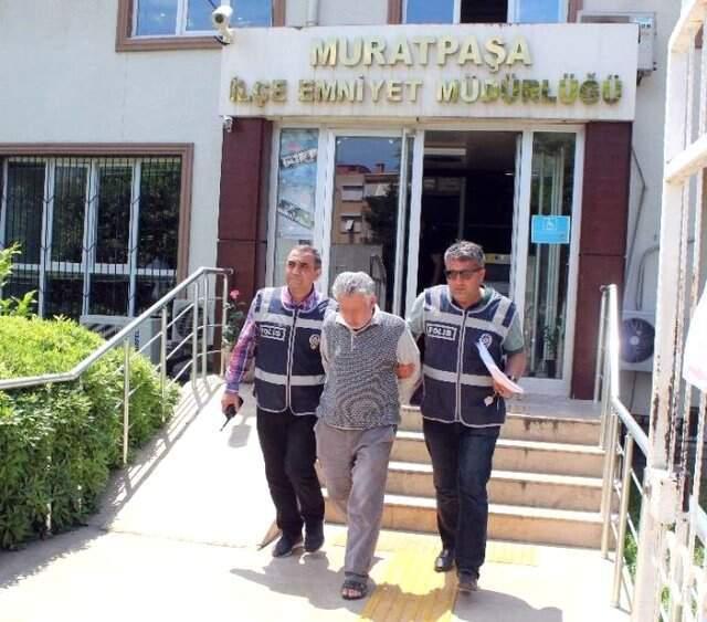Antalya'da 2 Çocuğa Cinsel İçerikli Film İzleterek İstismarda Bulunan Sapık Serbest Bırakıldı