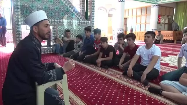 Camide İmam,salonda Kick Boks Antrenörü - Muğla Camide İmam,salonda Kick Boks Antrenörü - Muğla