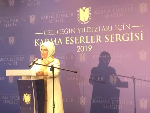 Emine Erdoğan, Çamlıca Camisi'nde Sergi Açılışını Yaptı