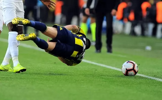 İlk Yarıda 3 Gol Var İlk Yarıda 3 Gol Var